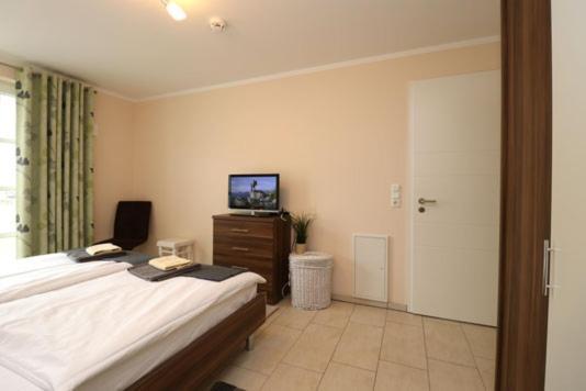 Residenz Am Hafen Boddensuite Аренсхоп Екстериор снимка